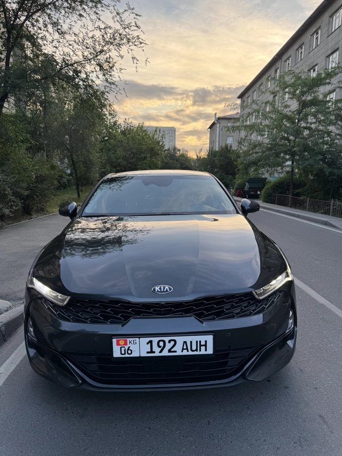 Kia K5 III 2020