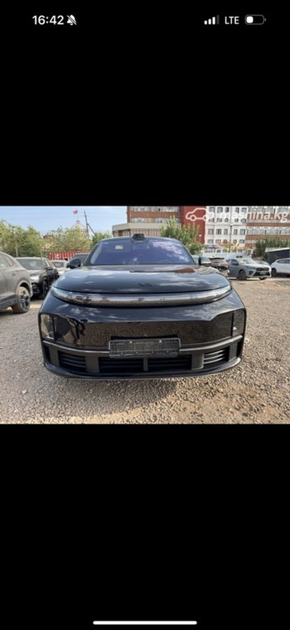 Lixiang L7