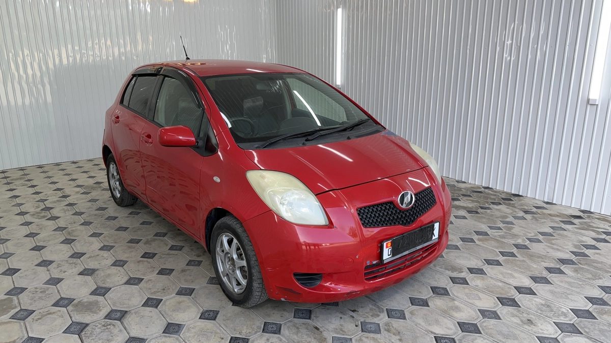 Toyota Vitz II (XP90) 2005
