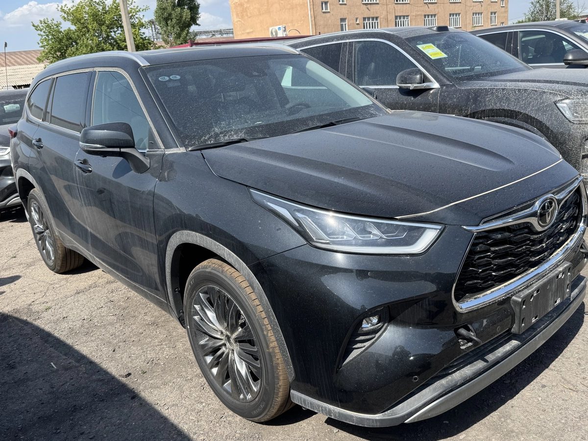 Toyota Highlander IV (U70) 2026