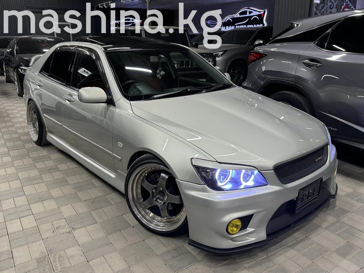 Toyota Altezza 2002