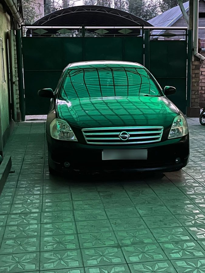 Nissan Teana I 2.0 AT