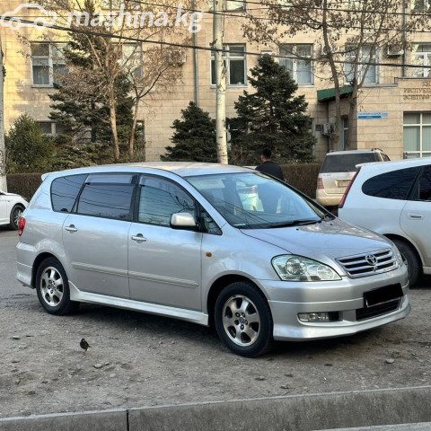 Toyota Ipsum