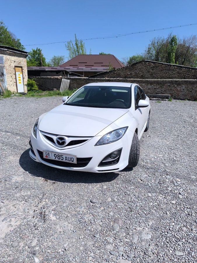 Mazda 6