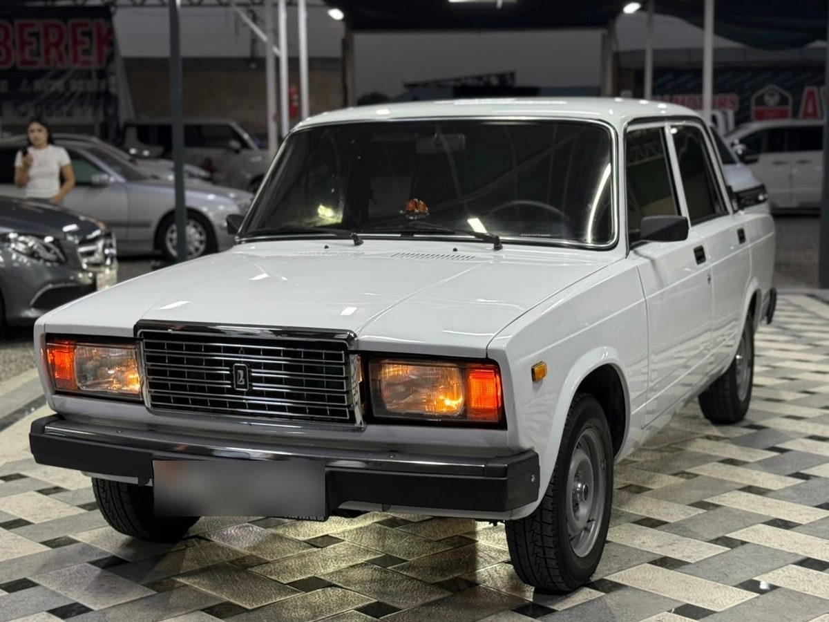 ВАЗ (Lada) 2107 2011