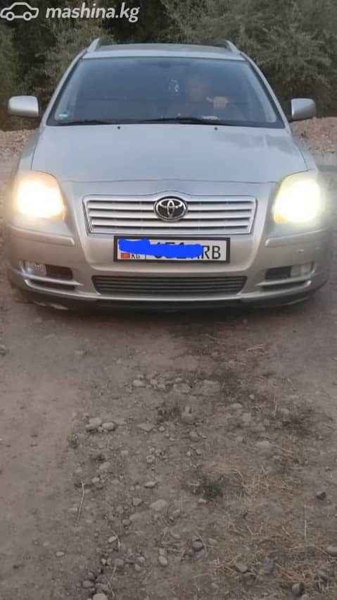 Toyota Avensis II