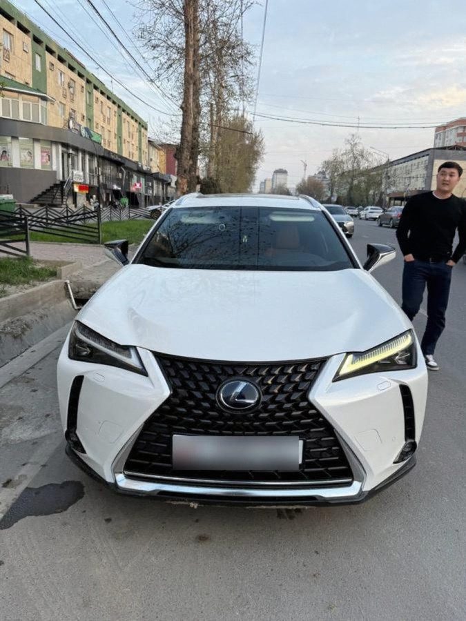 Lexus UX I
