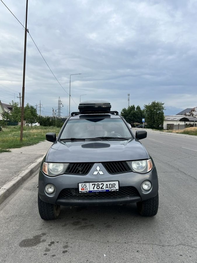 Mitsubishi L200