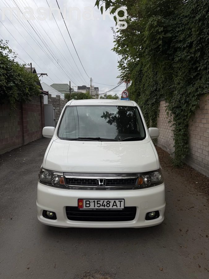 Honda Stepwgn II Рестайлинг 2004