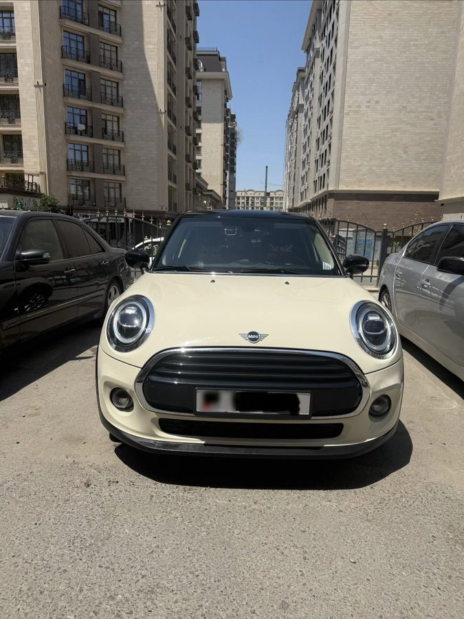 MINI Hatch III (F55/F56) Рестайлинг 2020