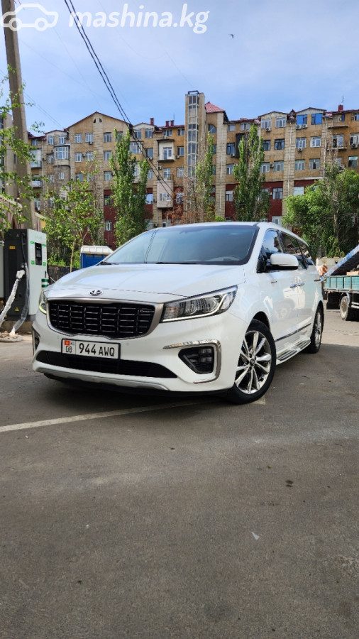 Kia Carnival III