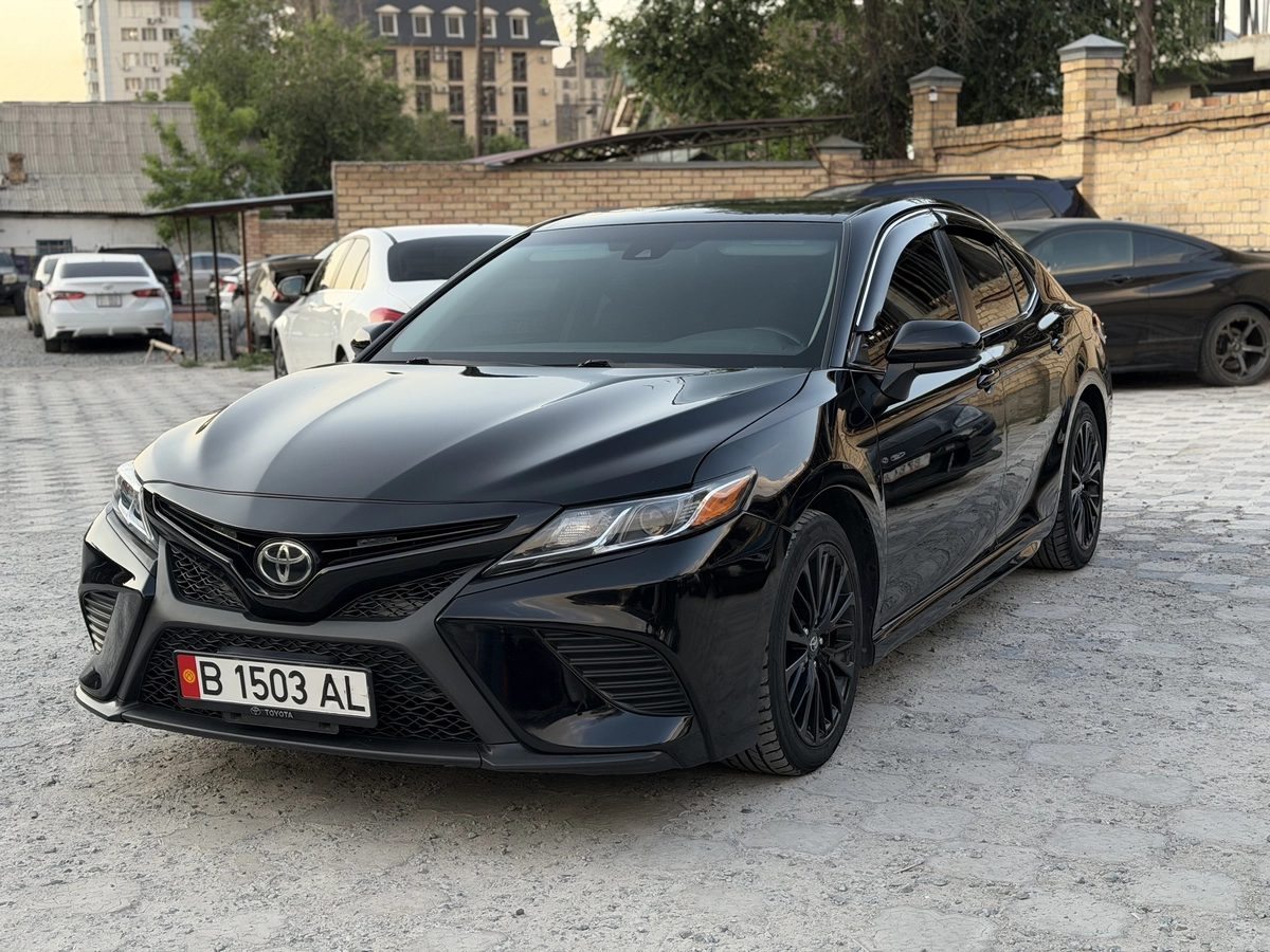 Toyota Camry VIII (XV70) 2017