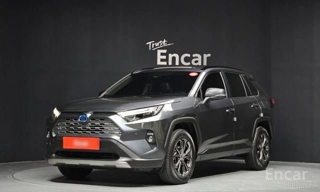 Toyota RAV4 V (XA50) 2024