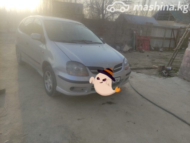 Nissan Almera Tino