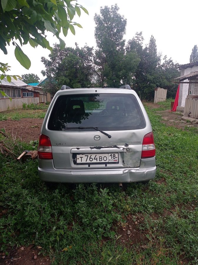 Mazda Demio