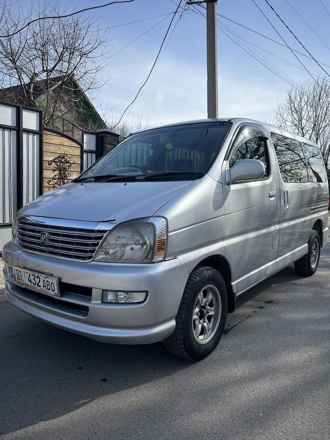 Toyota Regius
