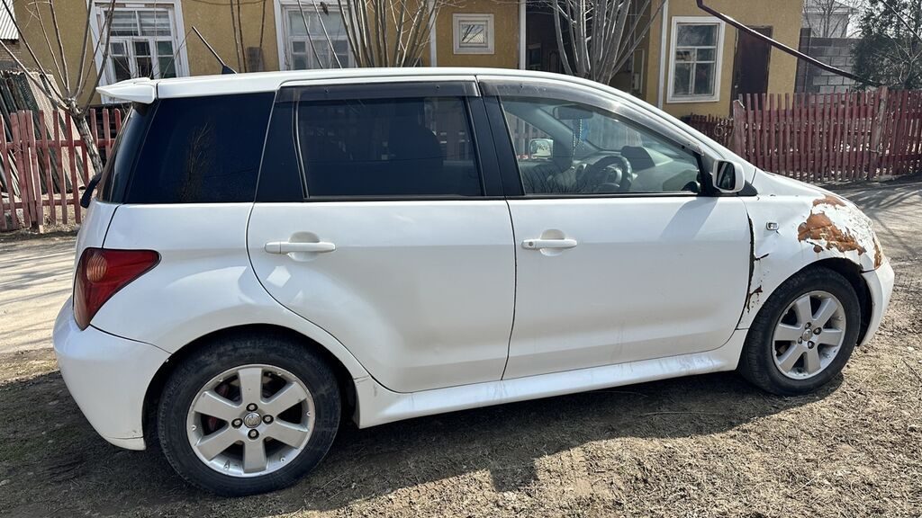 Toyota Ist
