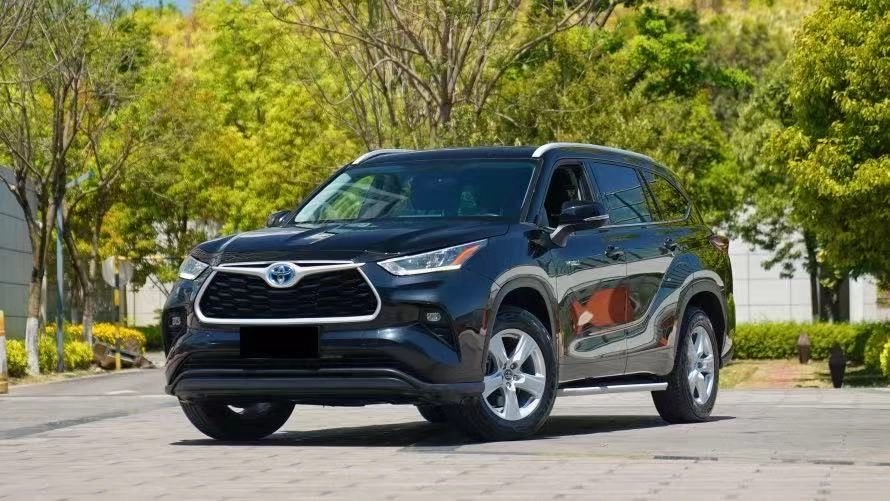 Toyota Grand Highlander 2023
