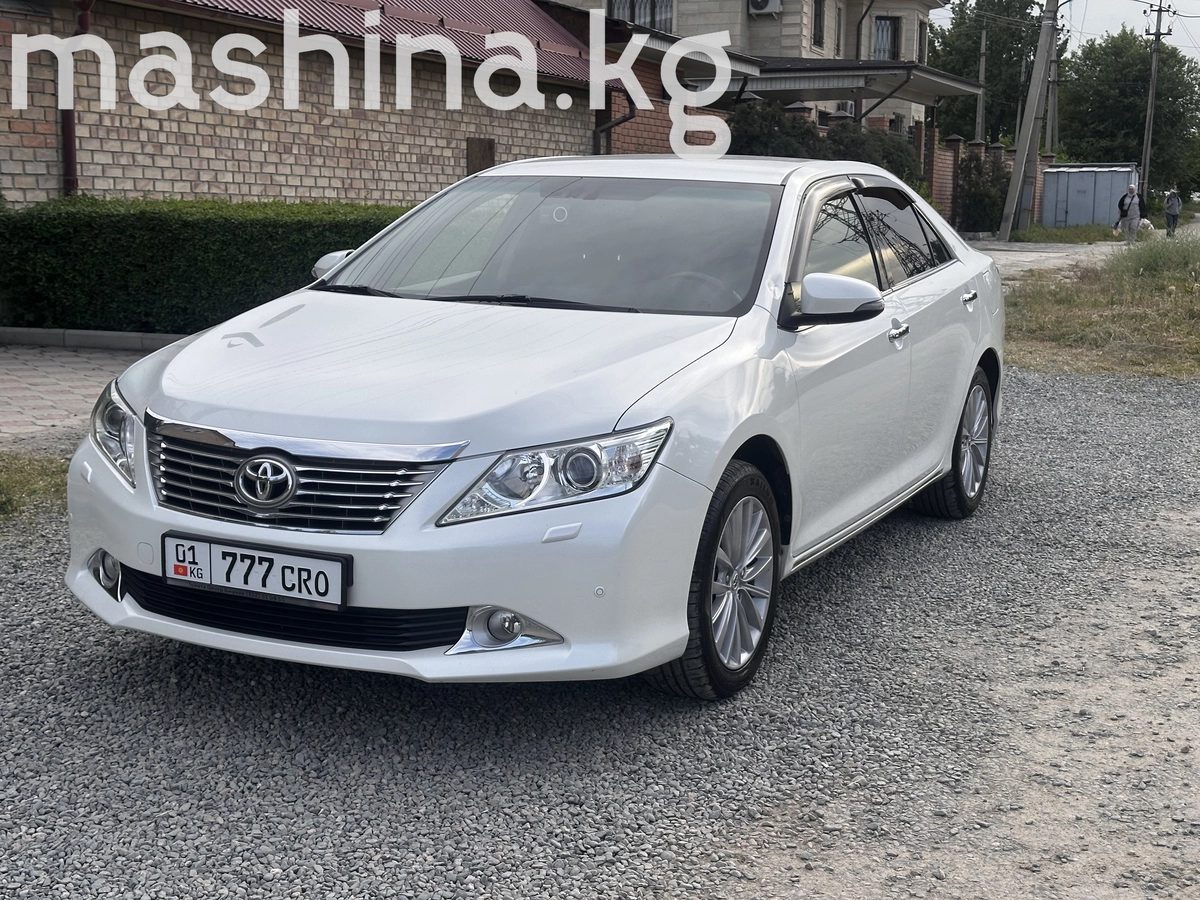 Toyota Camry VII (XV50) 2012