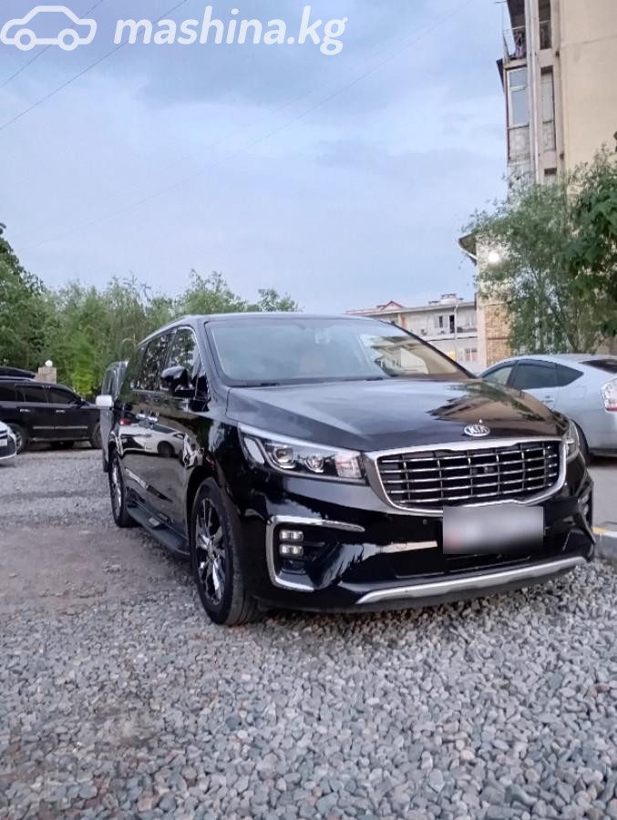 Kia Carnival III