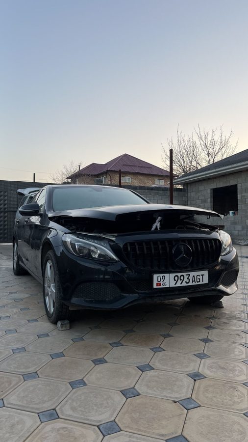 Mercedes-Benz C-Class