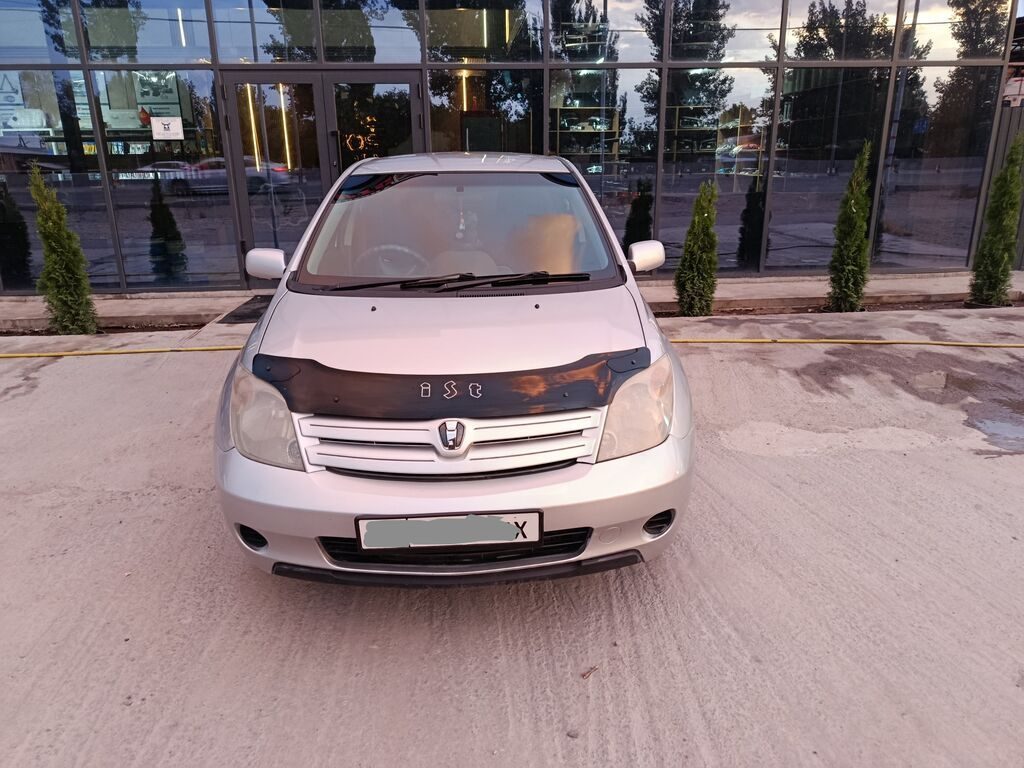 Toyota Ist