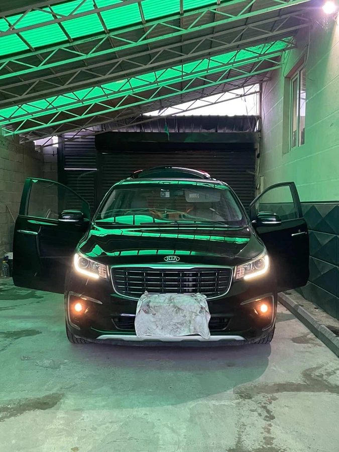 Kia Carnival III 2019