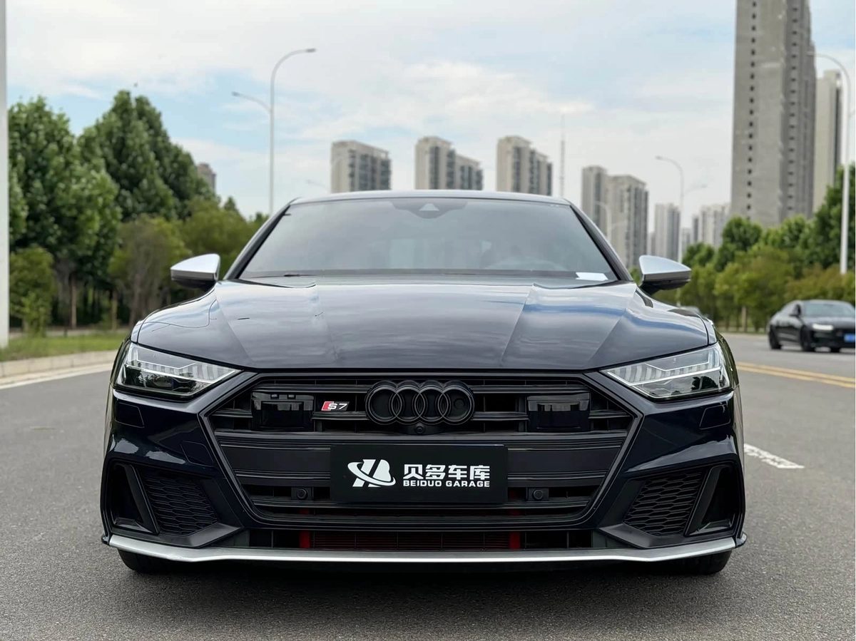 Audi S7 II (4K) 2021