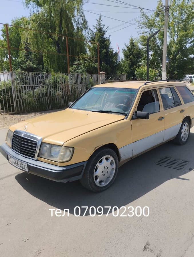 Mercedes-Benz W124