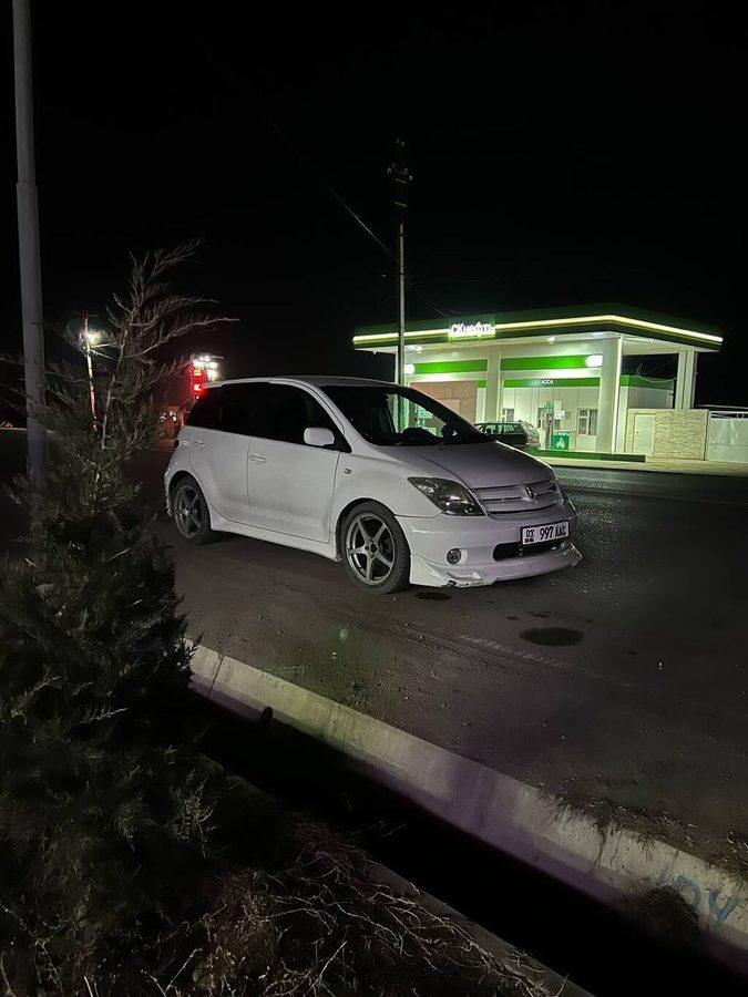 Toyota Ist