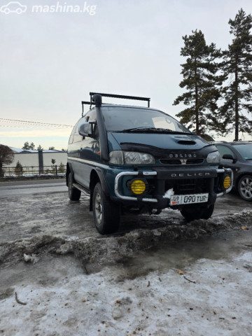 Mitsubishi Delica