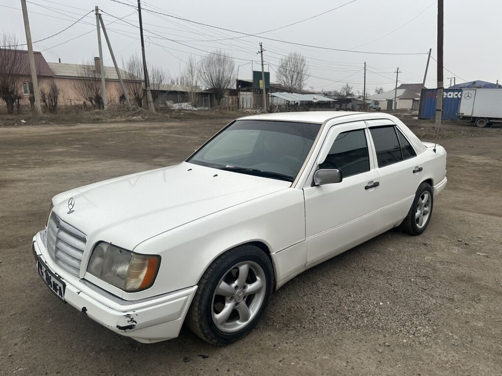 Mercedes-Benz W124