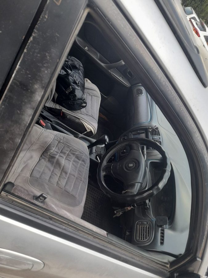 Mazda 323