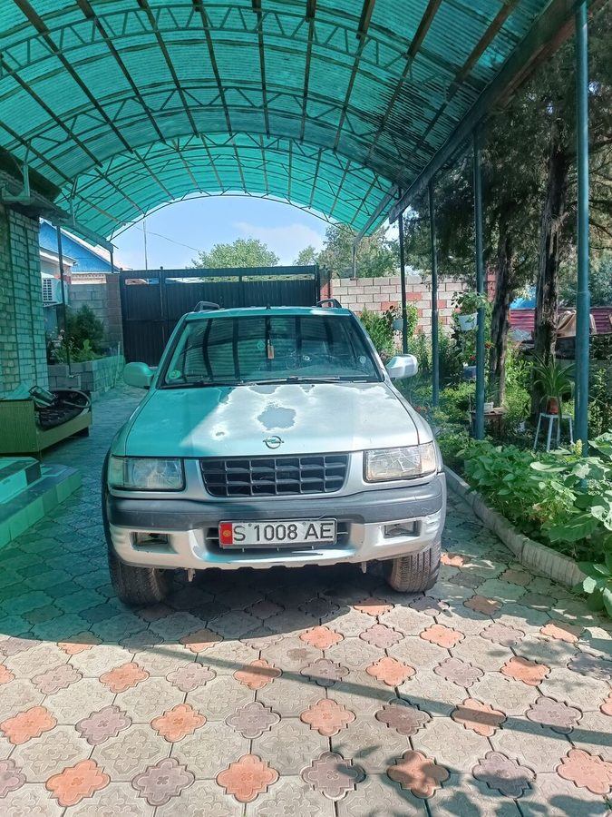 Opel Frontera