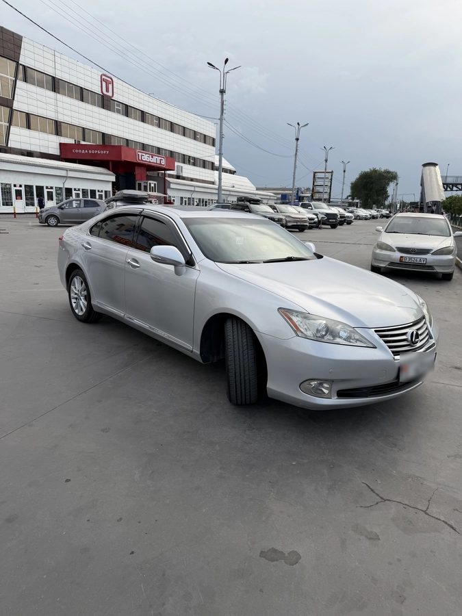 Lexus ES V Рестайлинг 2011