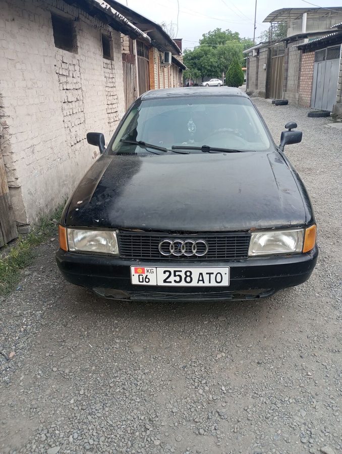 Audi 80