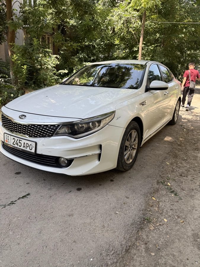 Kia K5 II 2017