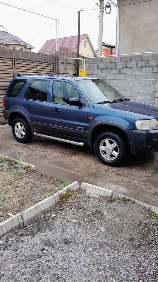 Ford Maverick II 2.0 MT 4WD