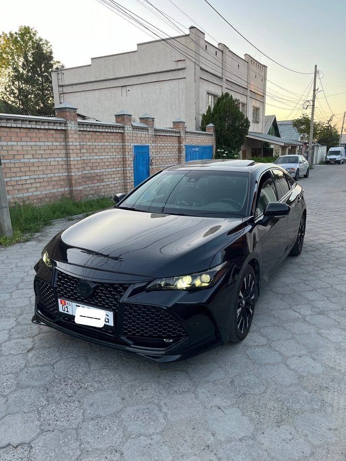 Toyota Avalon V 2020