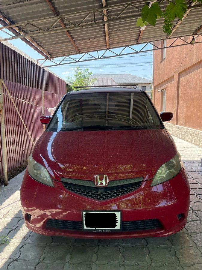 Honda Elysion I 2004