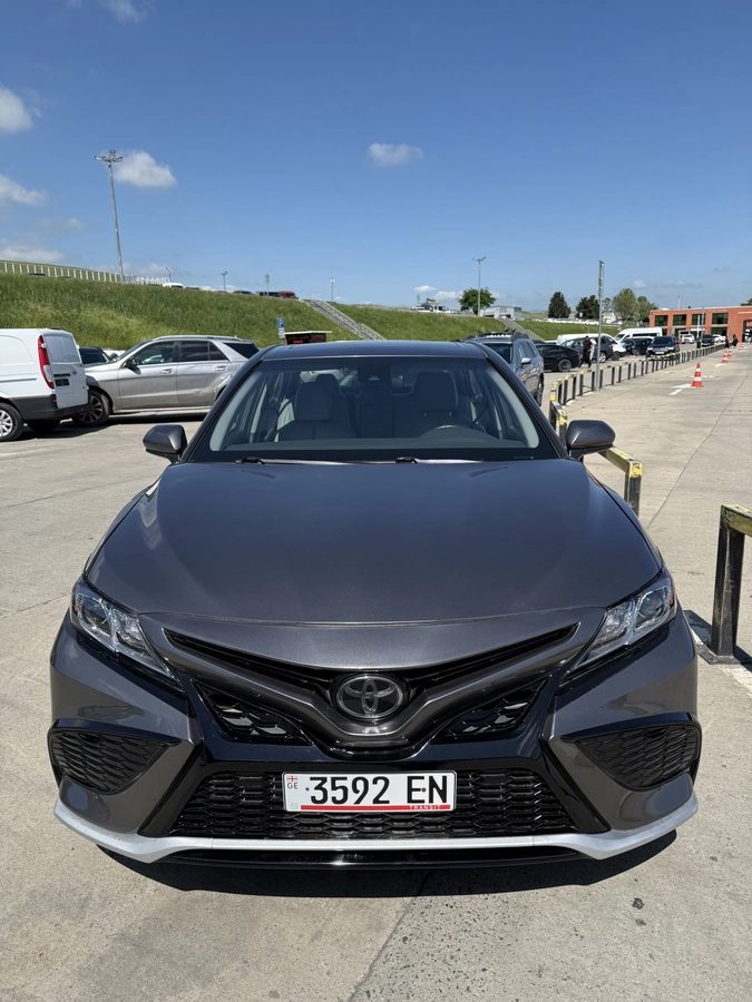 Toyota Camry VIII (XV70) 2019