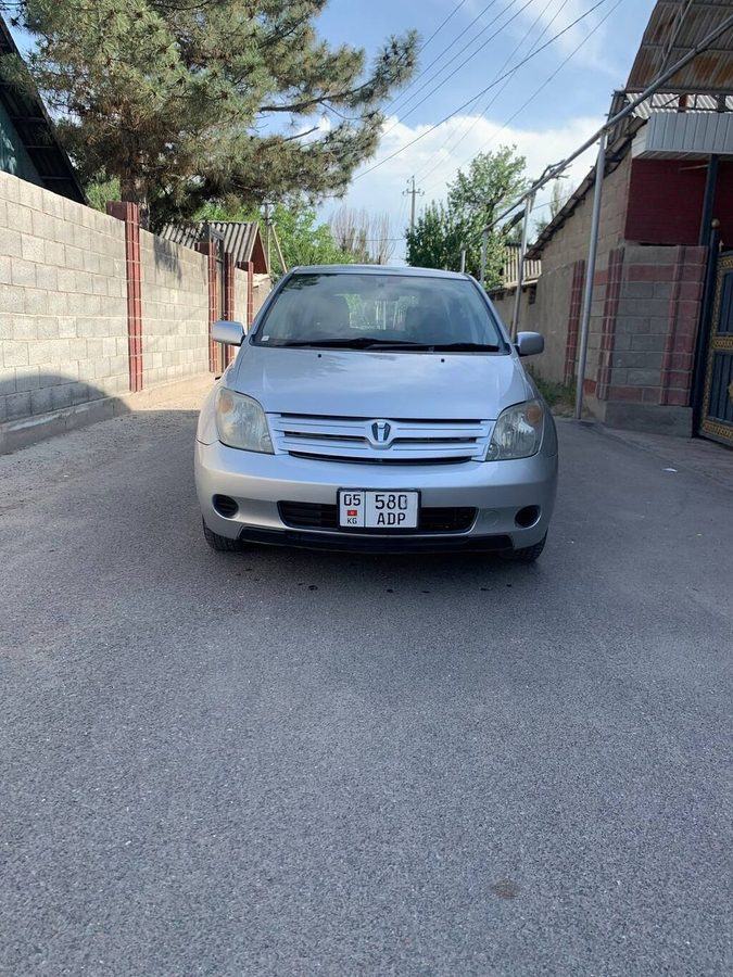 Toyota Ist