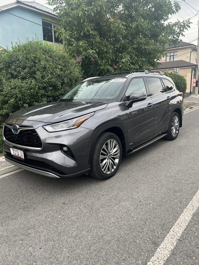 Toyota Highlander IV (U70) 2021