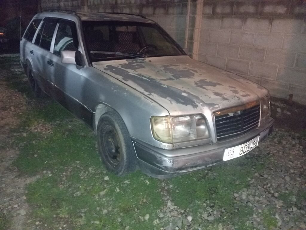 Mercedes-Benz W124