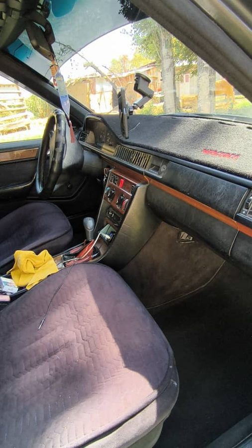 Mercedes-Benz W124