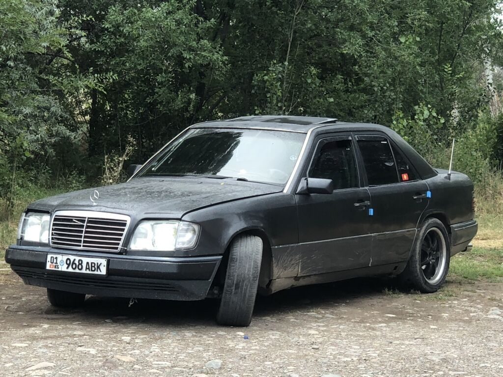Mercedes-Benz W124