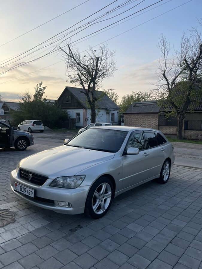 Toyota Altezza