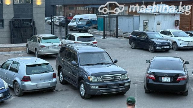 Lexus LX