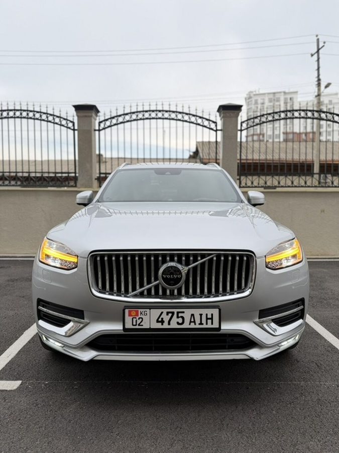Volvo XC90