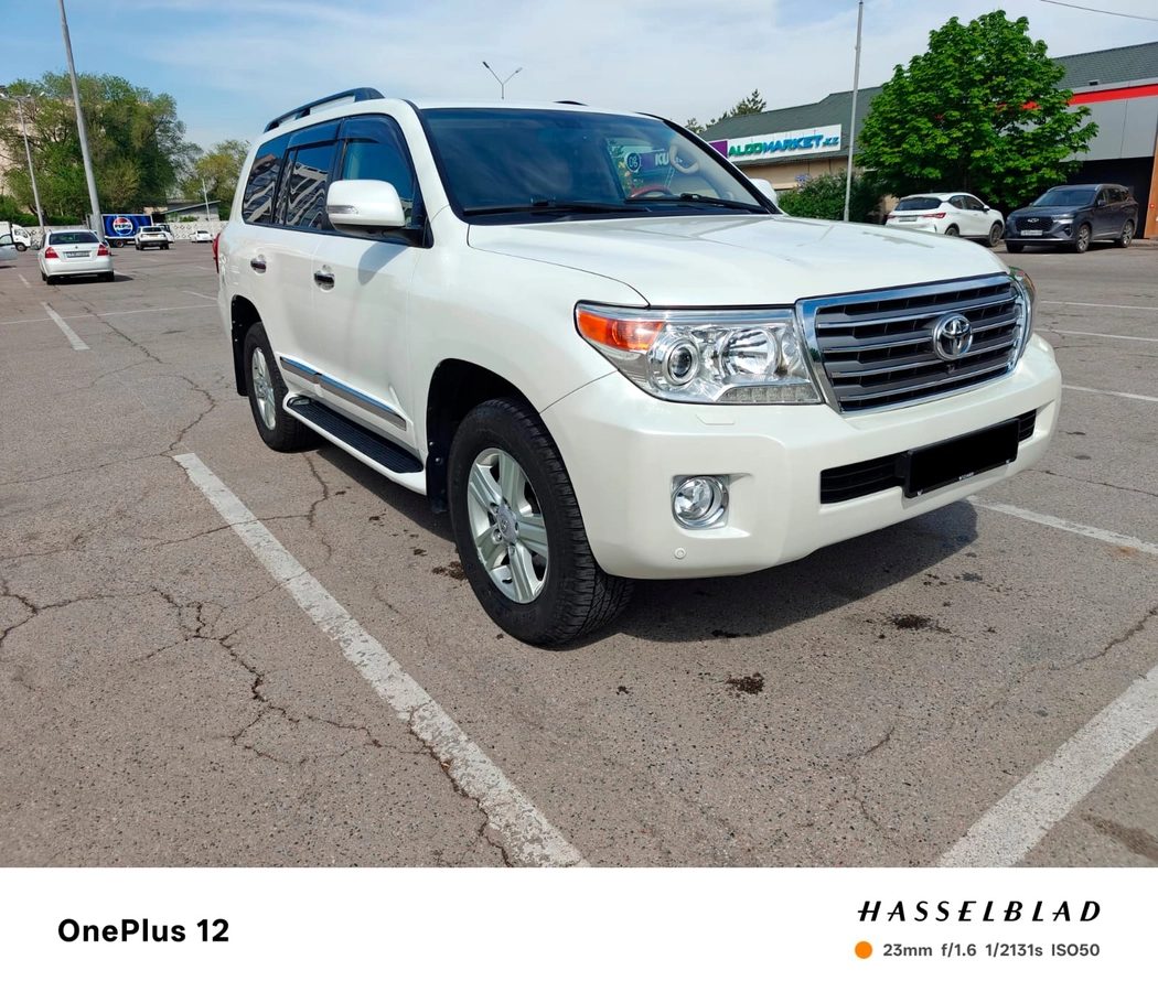Toyota Land Cruiser 200 Series Рестайлинг 1 2014